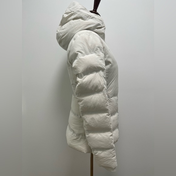 Lululemon StretchSeal Sleet Street Jacket, Natural Ivory, 0 - Picture 8 of 15